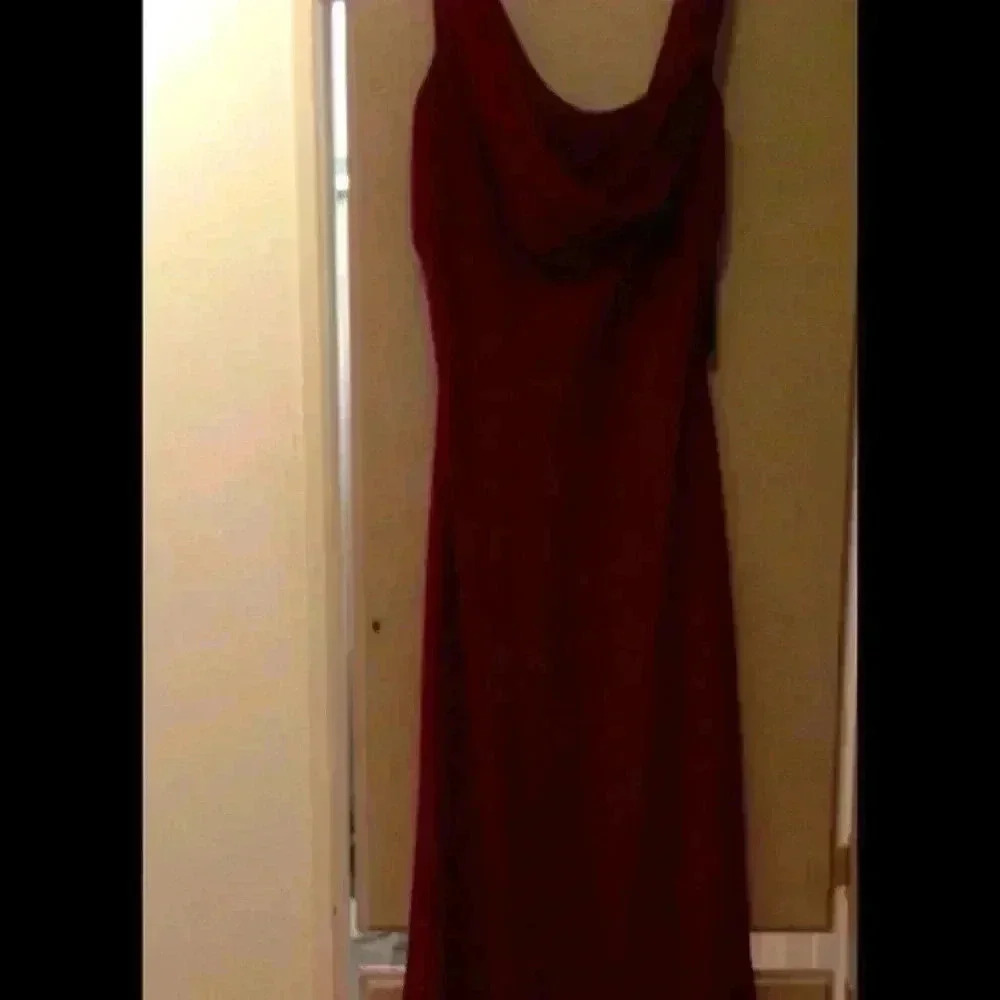 Full length Betsy & Adam gown